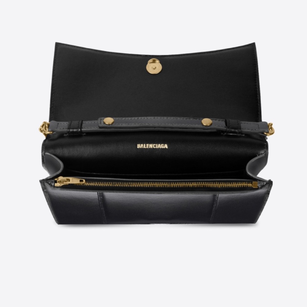 Balenciaga Hourglass Wallet On Chain - Picture 7 of 7